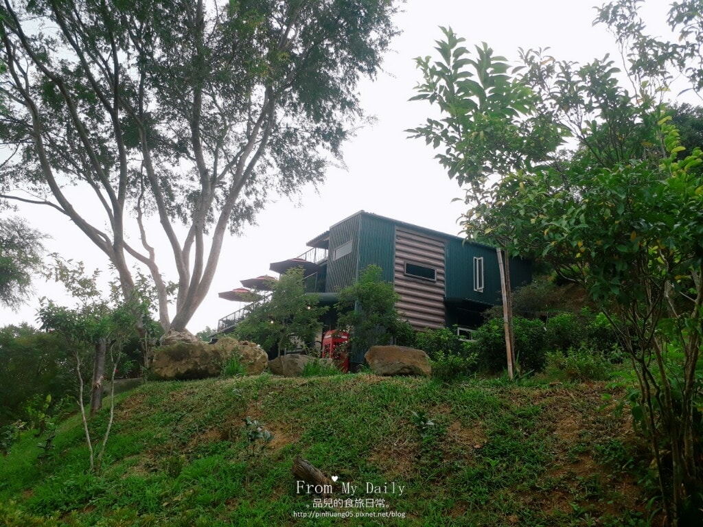 【台灣美食】桃園復興 / 丸山咖啡PLAY MOUNTAIN|工業風咖啡廳 觀賞日落的好去處