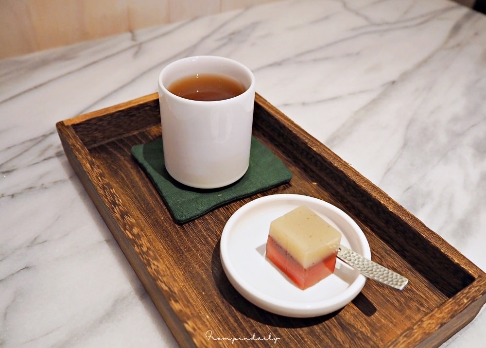 Tearoom Bowie-21.JPG Tearoom Bowie-21.JPG