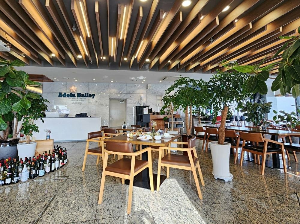 adela飯店