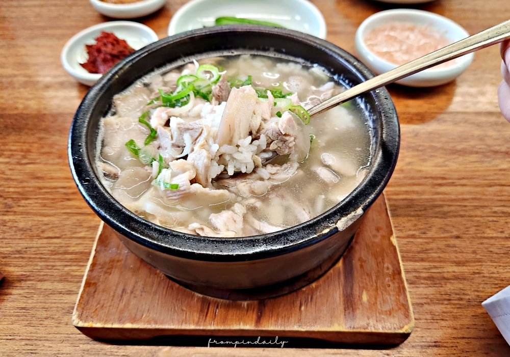 極東豬肉湯飯 極東豬肉湯飯