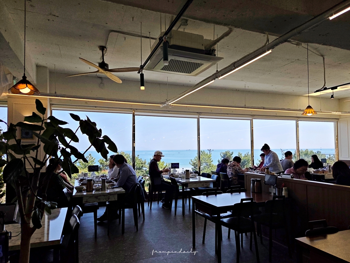 【釜山美食】多鍋美食店 本店 다솥맛집 본점 / 邊欣賞松亭海景,邊享用高人氣石鍋飯 - 第6張圖 【釜山美食】多鍋美食店 本店 다솥맛집 본점 / 邊欣賞松亭海景,邊享用高人氣石鍋飯